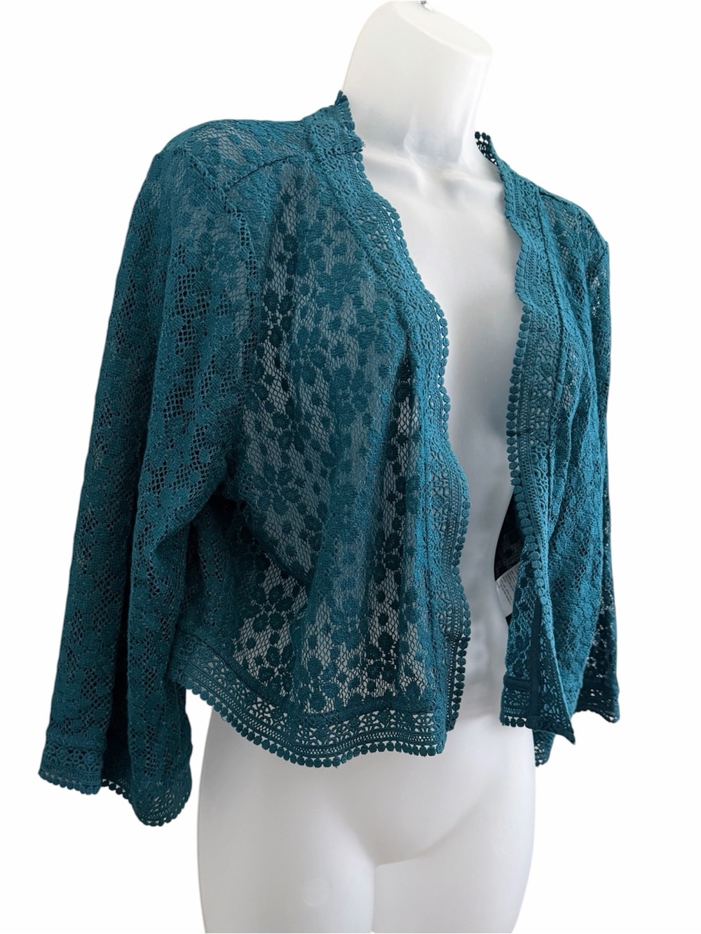 Isaac Mizrahi Live! Bridgehampton Crochet Lace Bolero Shrug